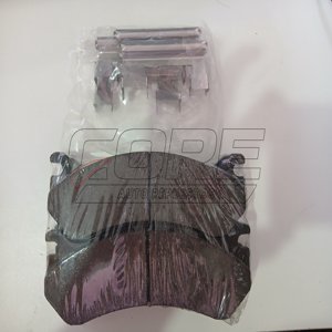Pastillas de freno Delanteras Para Chevrolet Silverado 2002 con seguros de metal antiruido D785